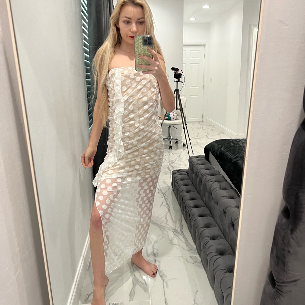 Boutique style strapless beach dress